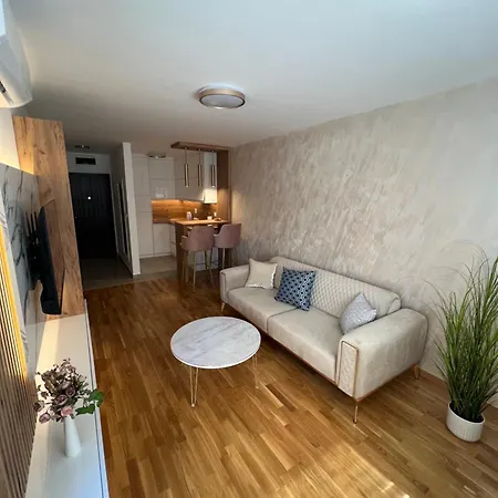 Daire Elita Ivisovo Greblje